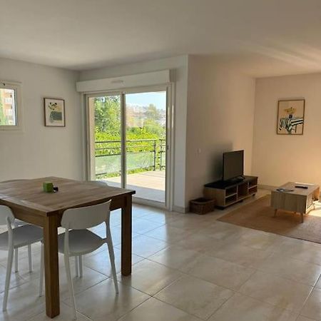 Suberbe Appartement Climatise Avec Terrasse Сен-Рафаель Екстер'єр фото